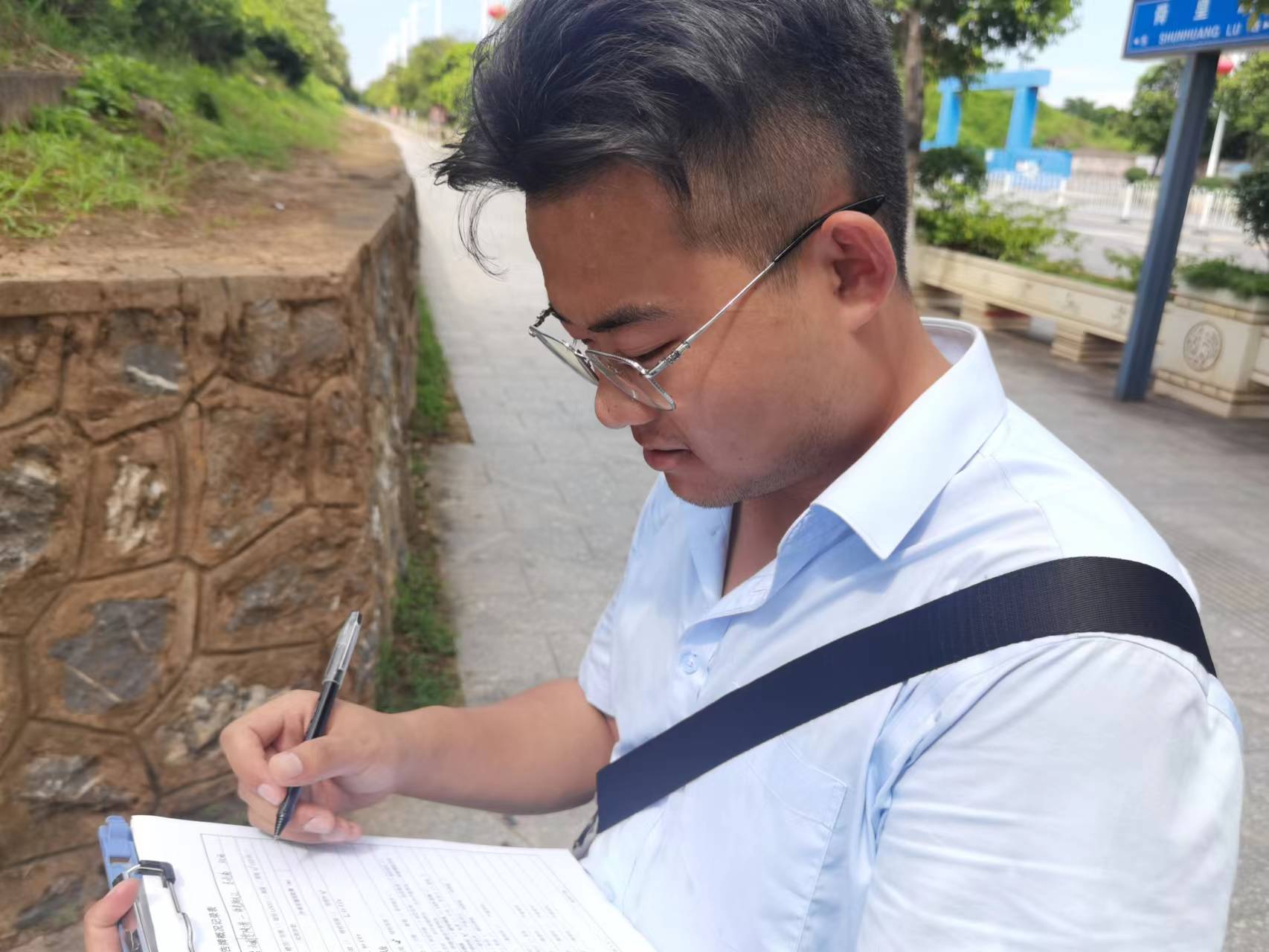 關(guān)于回彈檢測(cè)法提高檢測(cè)精度的方法