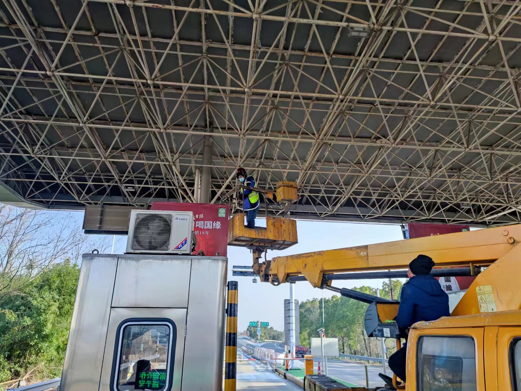 戶外墻體廣告牌項目檢測流程